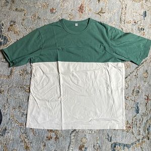 Uniqlo colorblocked oversized boxy t-shirt